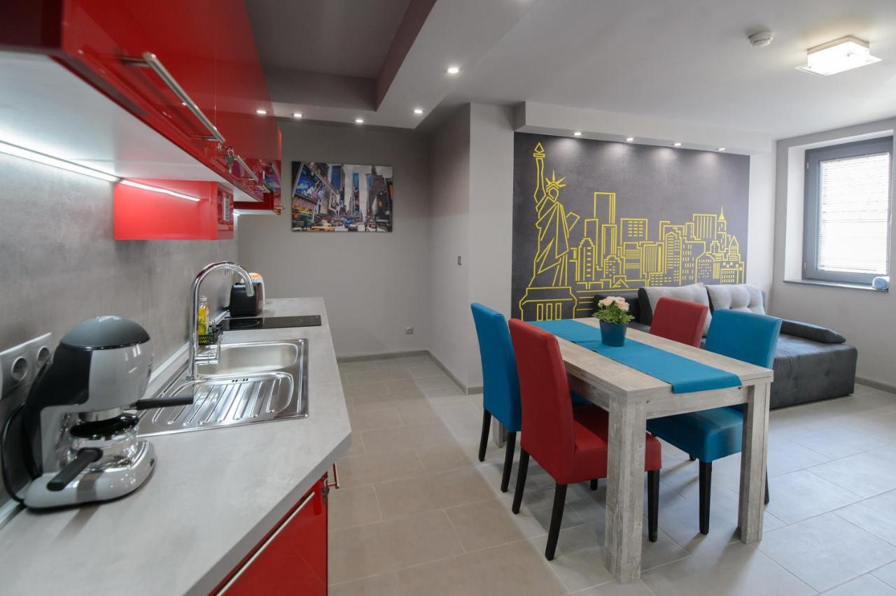 Hr Apartmanhaz 埃格尔 外观 照片
