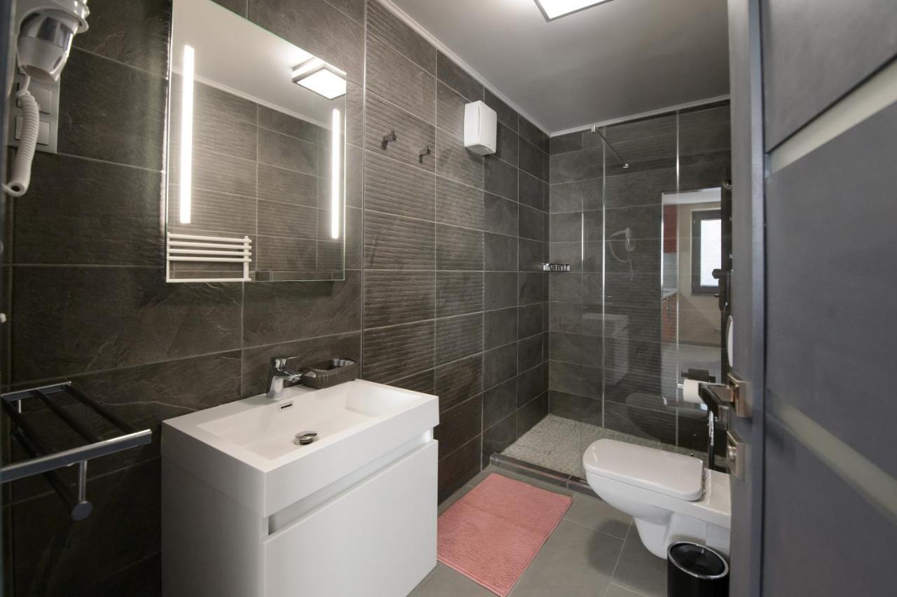 Hr Apartmanhaz 埃格尔 外观 照片