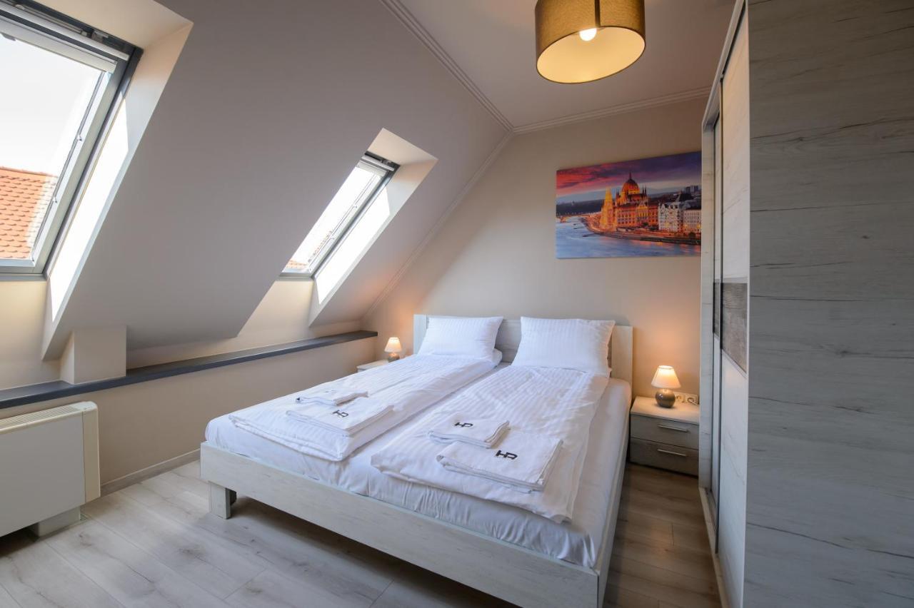 Hr Apartmanhaz 埃格尔 外观 照片